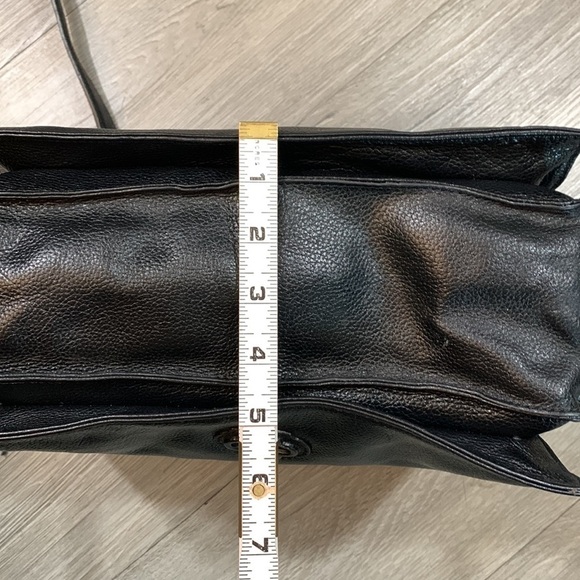 OrYANY Black Leather Large Many Pockets Crossbody Handbag Two Tassels - Picture 7 of 16